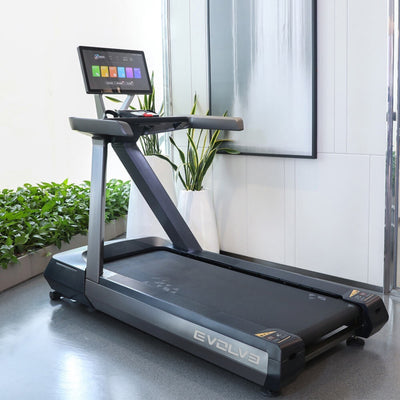 Evolve Fitness CT-215X-GR Profi-Laufband – grau – mit XL 21,5" 2K Touchscreen-Entertainment-Konsole