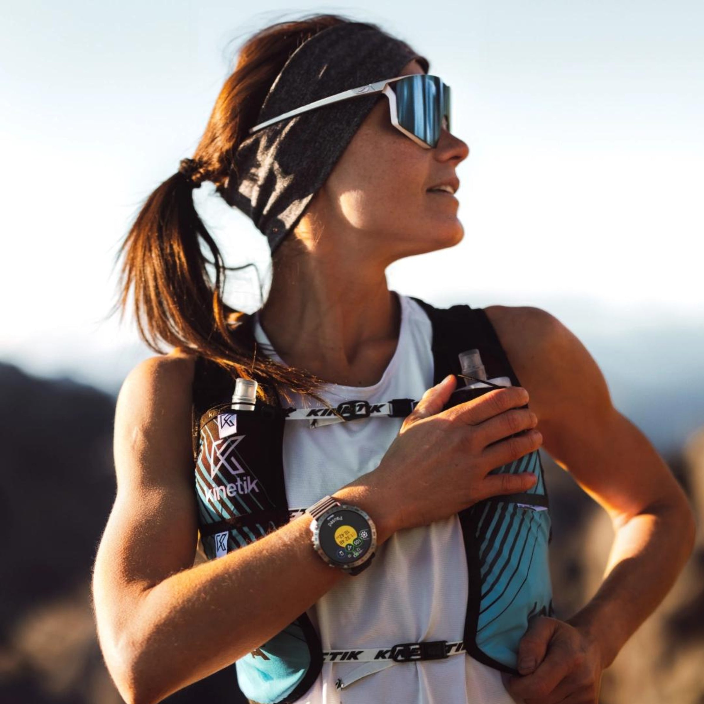 Polar Grit X2 Pro Night Black Premium Multisportuhr SL - Schwarz