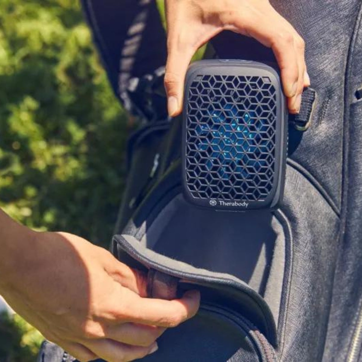 Therabody RecoveryTherm Cube - Directe warmte-, koude- en contrasttherapie voor gerichte pijnverlichting