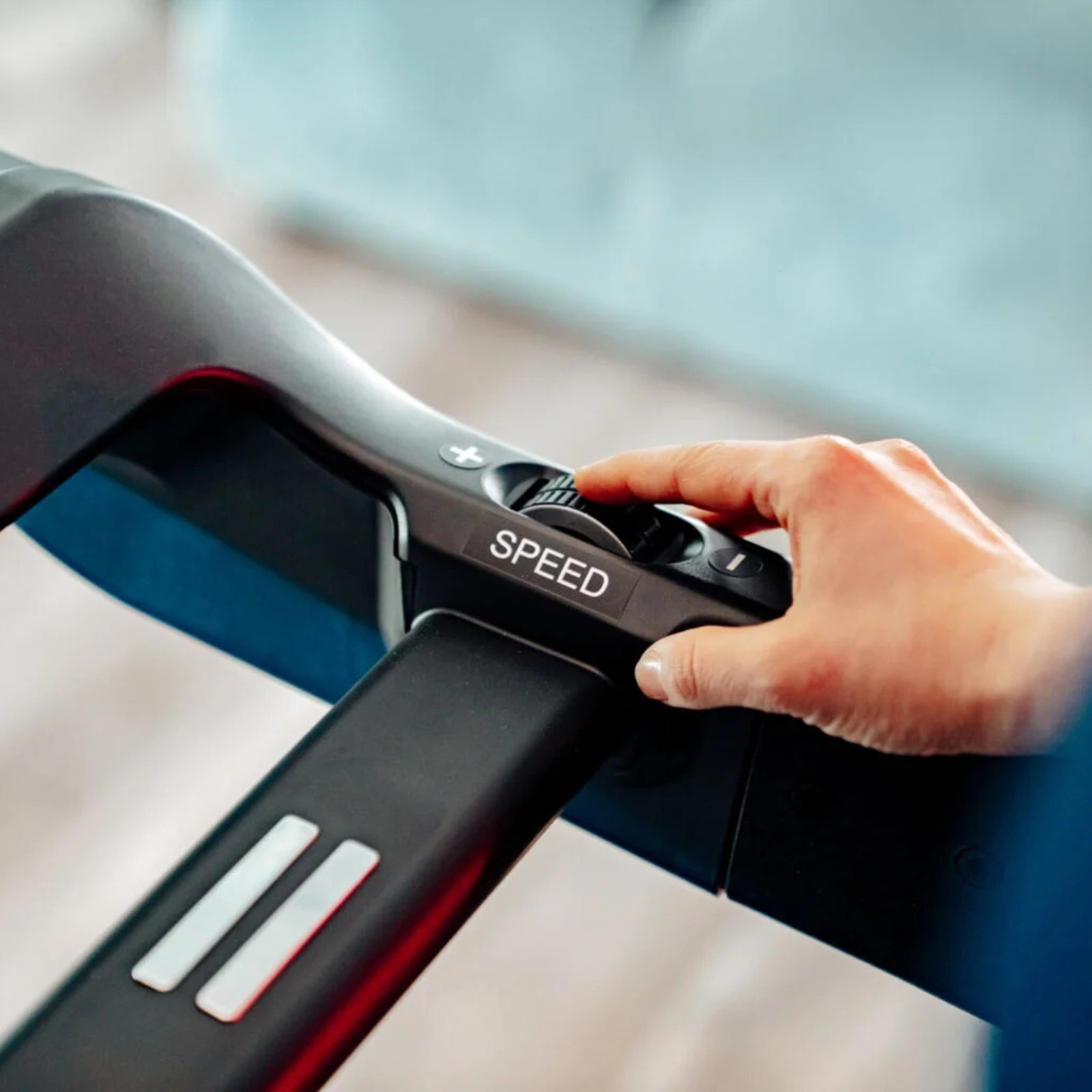 Evolve Fitness HT-300-TFT Laufband