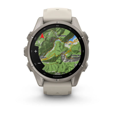 Garmin fēnix® 9 (43 mm) - Titan mit Silikonarmband in Fog Gray