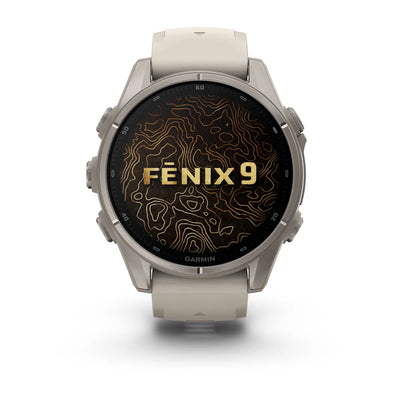 Garmin fēnix® 9 (43 mm) - Titan mit Silikonarmband in Fog Gray