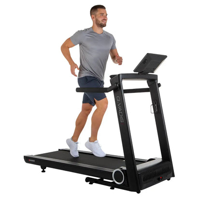 Hammer Q. Vadis 10.0 Laufband mit 15,6" TFT-Touchscreen 