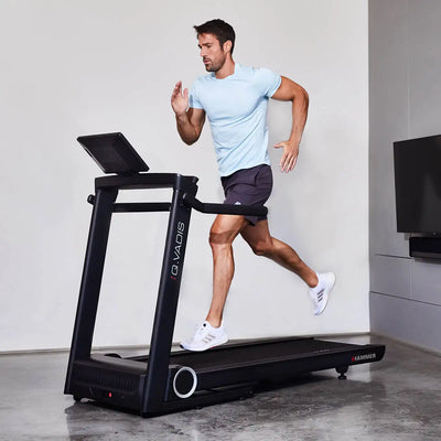 Hammer Q. Vadis 10.0 Laufband mit 15,6" TFT-Touchscreen 
