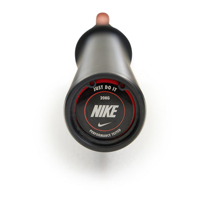 Nike Strength Coated Premium Langhantel - 20 kg / Oranger Swoosh 
