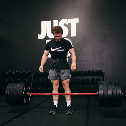 Nike Strength Coated Premium Langhantel – 20 kg / Roter Swoosh 